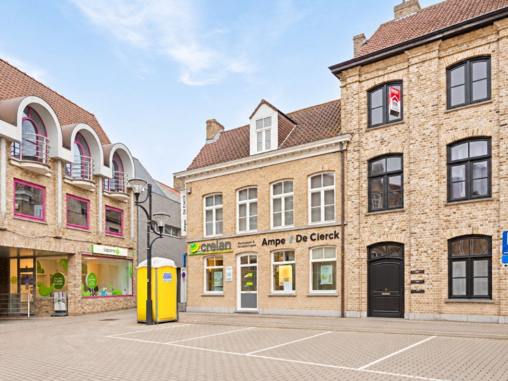 Houtmarkt - 4 - - 8630