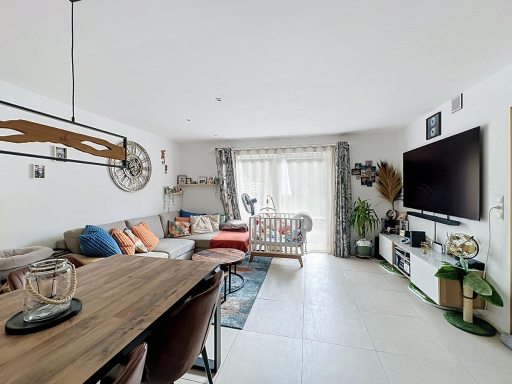 Rue Cherave - 111 - - 4500
