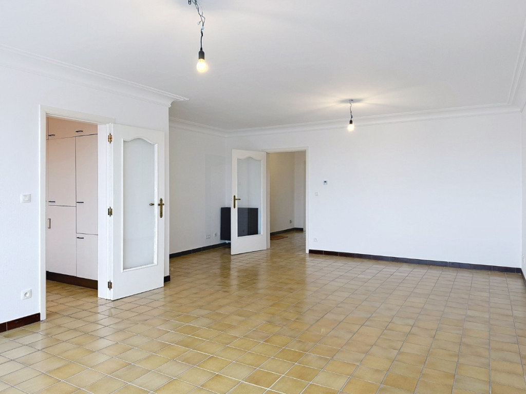 Rue de l'Yser - 385 - 42 - 4430
