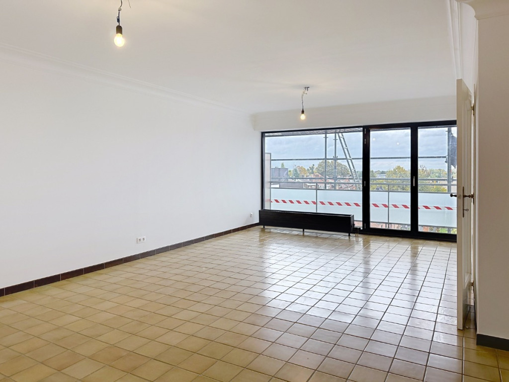 Rue de l'Yser - 385 - 42 - 4430