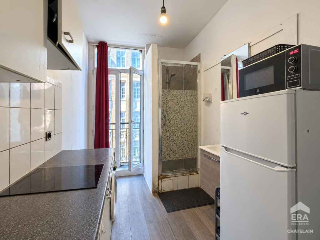 Rue Gisbert Combaz - 8 - - 1060
