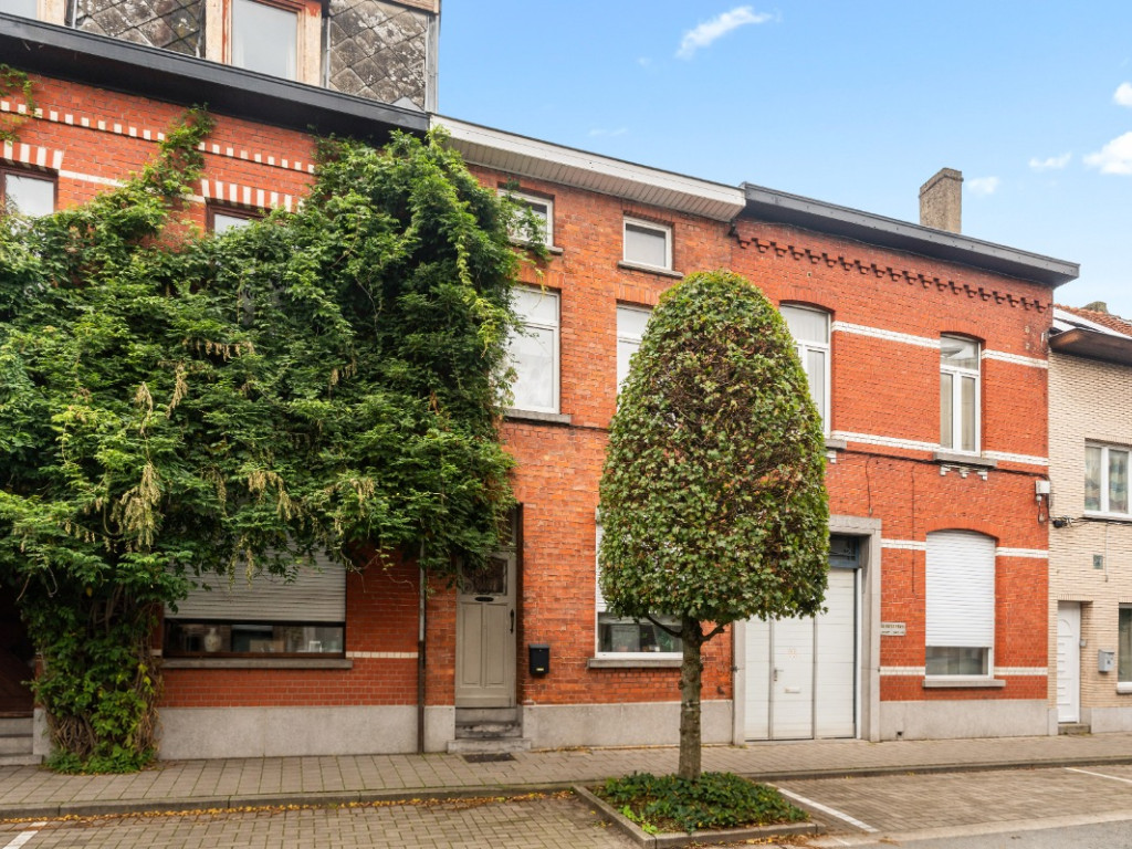 Felix de Hertstraat - 85 - - 9300