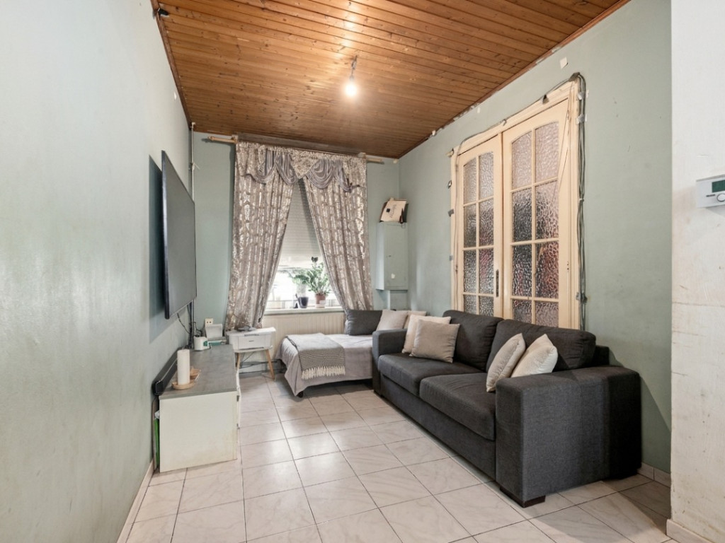 Felix de Hertstraat - 85 - - 9300
