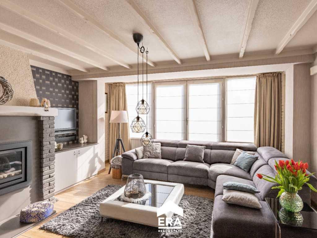 Hoogstraat - 65 - - 9960