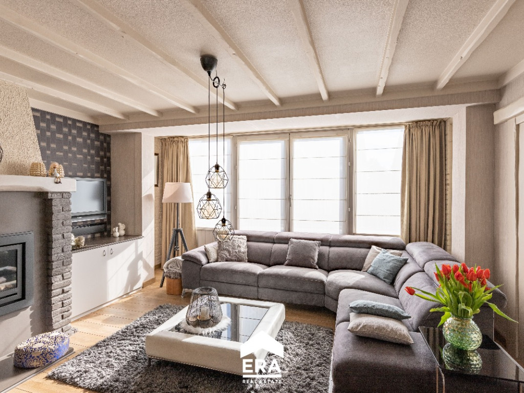 Hoogstraat - 65 - - 9960