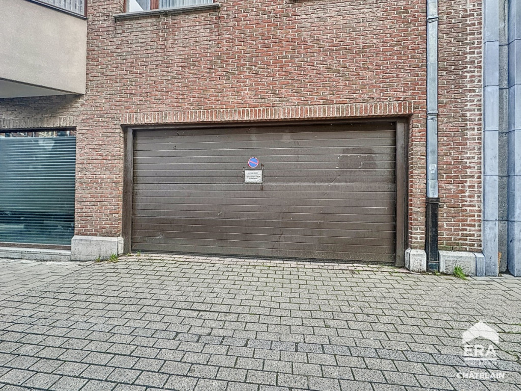 Rue Gray - 62 - - 1040