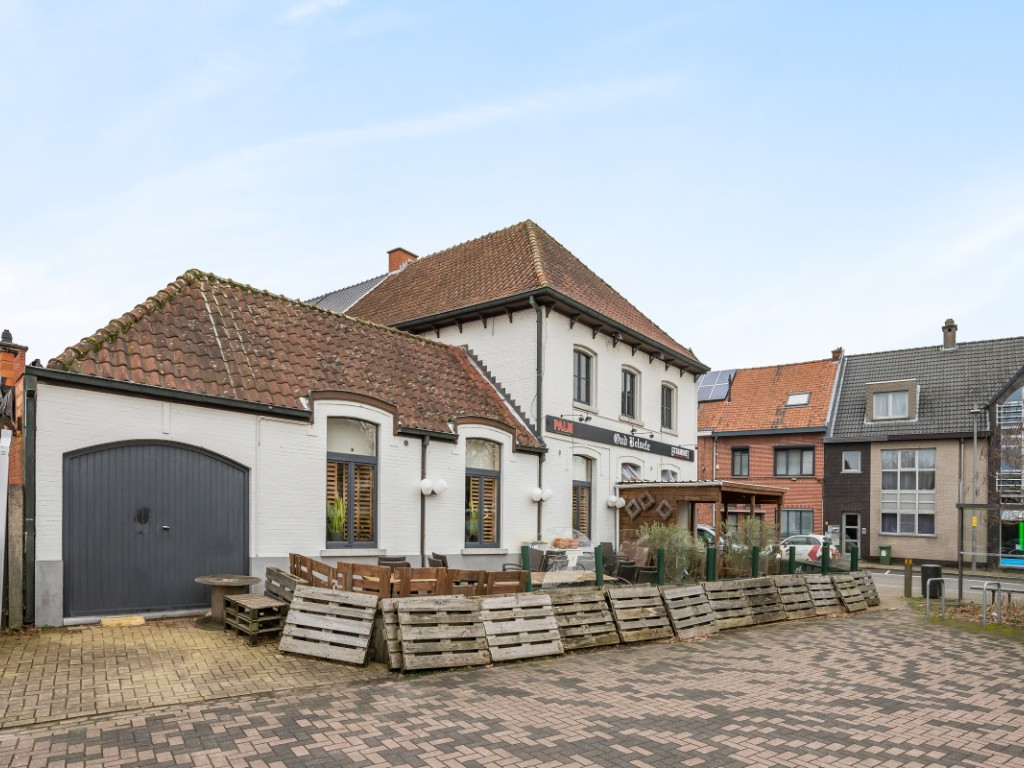 Belseledorp - 2 - - 9111