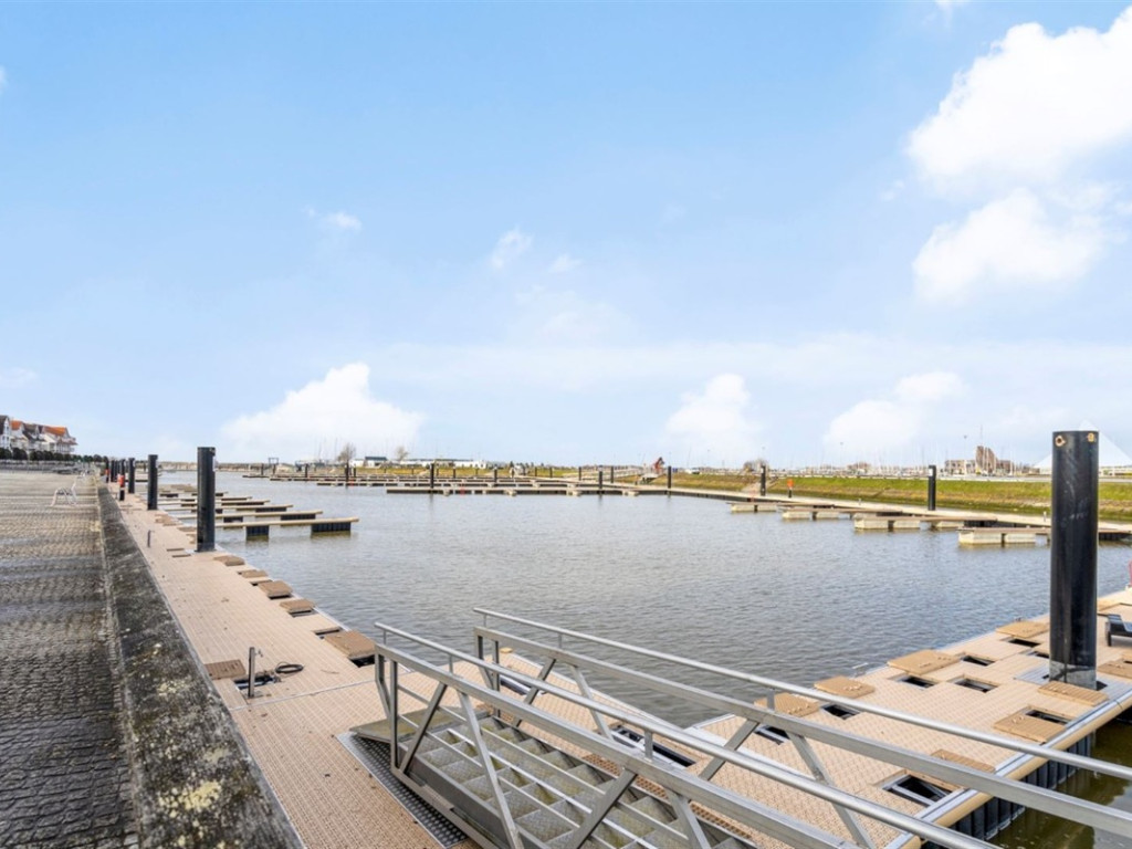 Robert Orlentpromenade (Boardwalk) - 9B - - 8620
