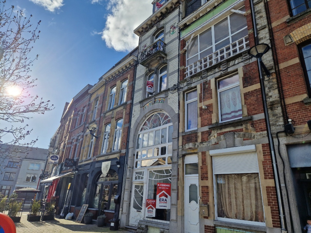 Rue Lucien Burnotte - 9 - - 6840