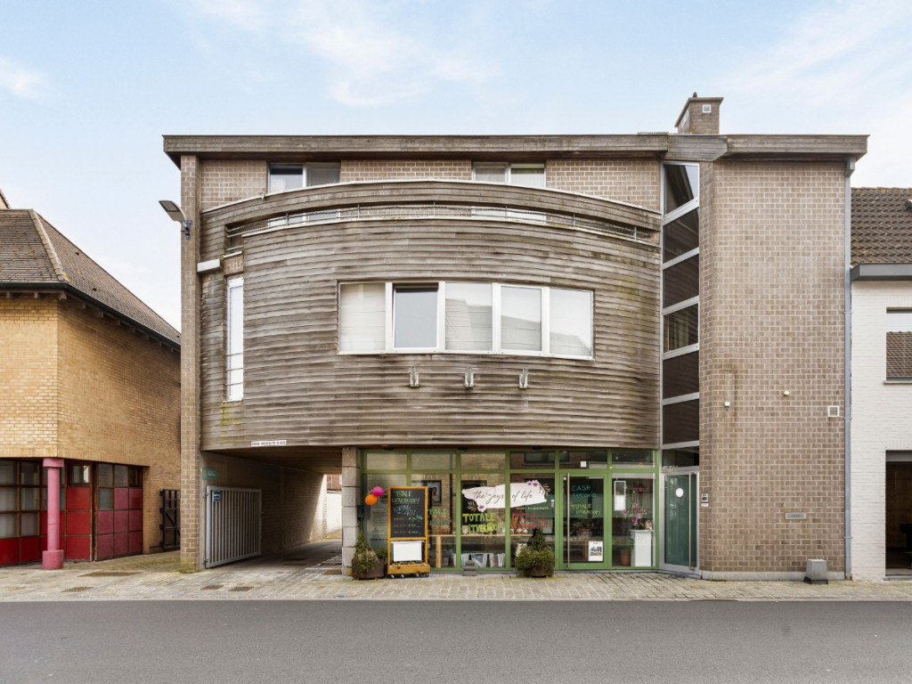 Dorpsstraat - 23 - - 8490