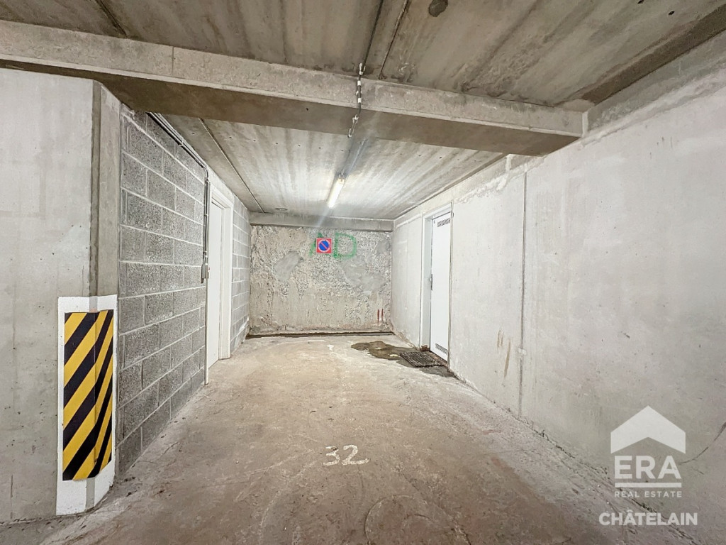 Rue Gray - 62 - - 1040