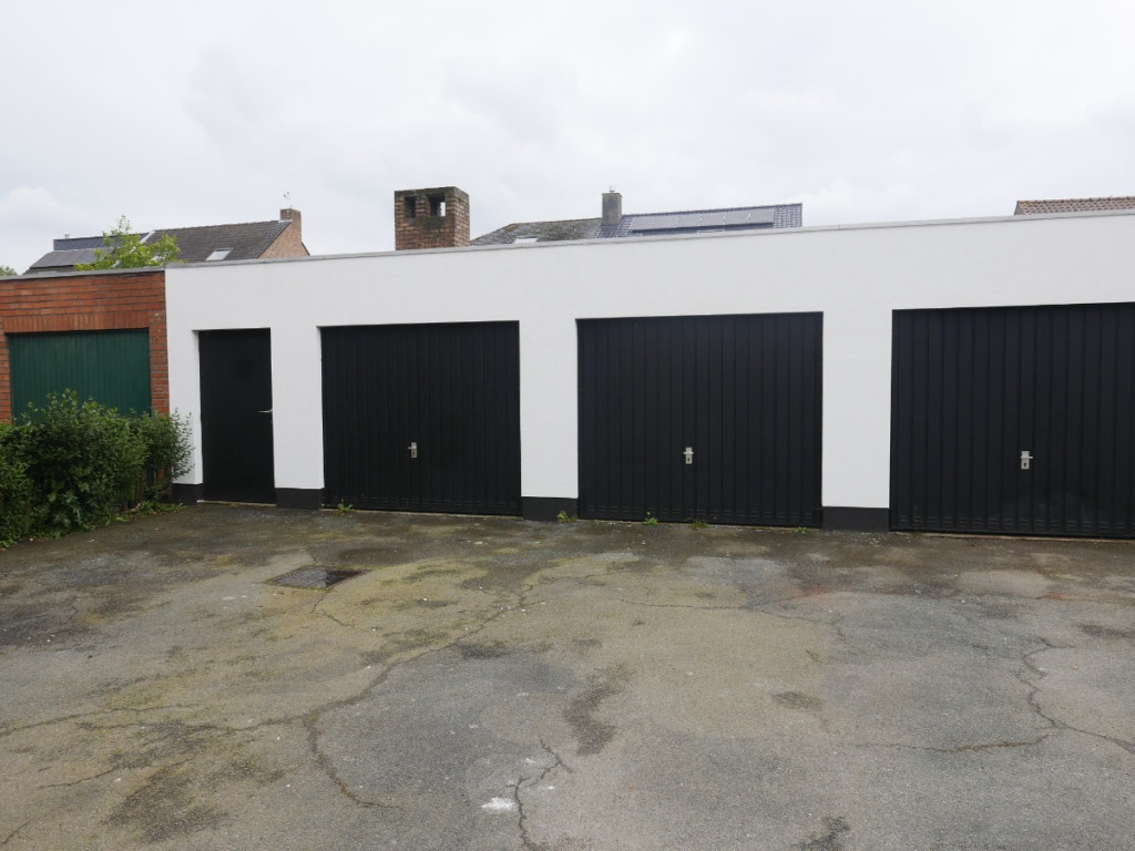 Malehoeklaan - 27 - - 8310