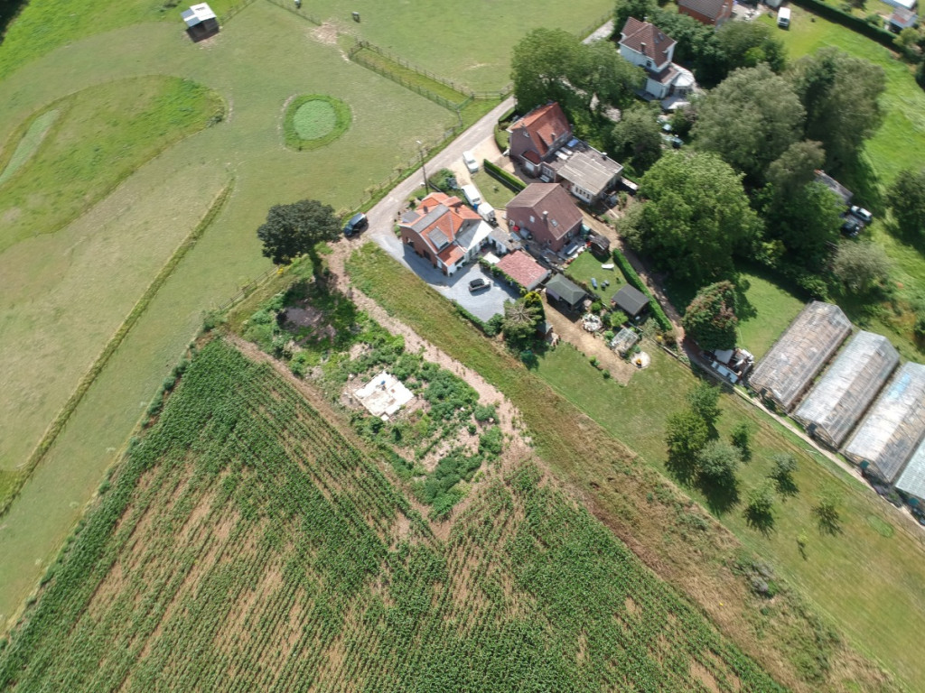 Forendijs - naast 9 - - 1560