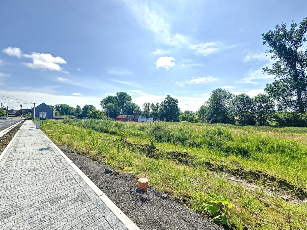 rue du sept Juillet - Lot 4 - - 7804