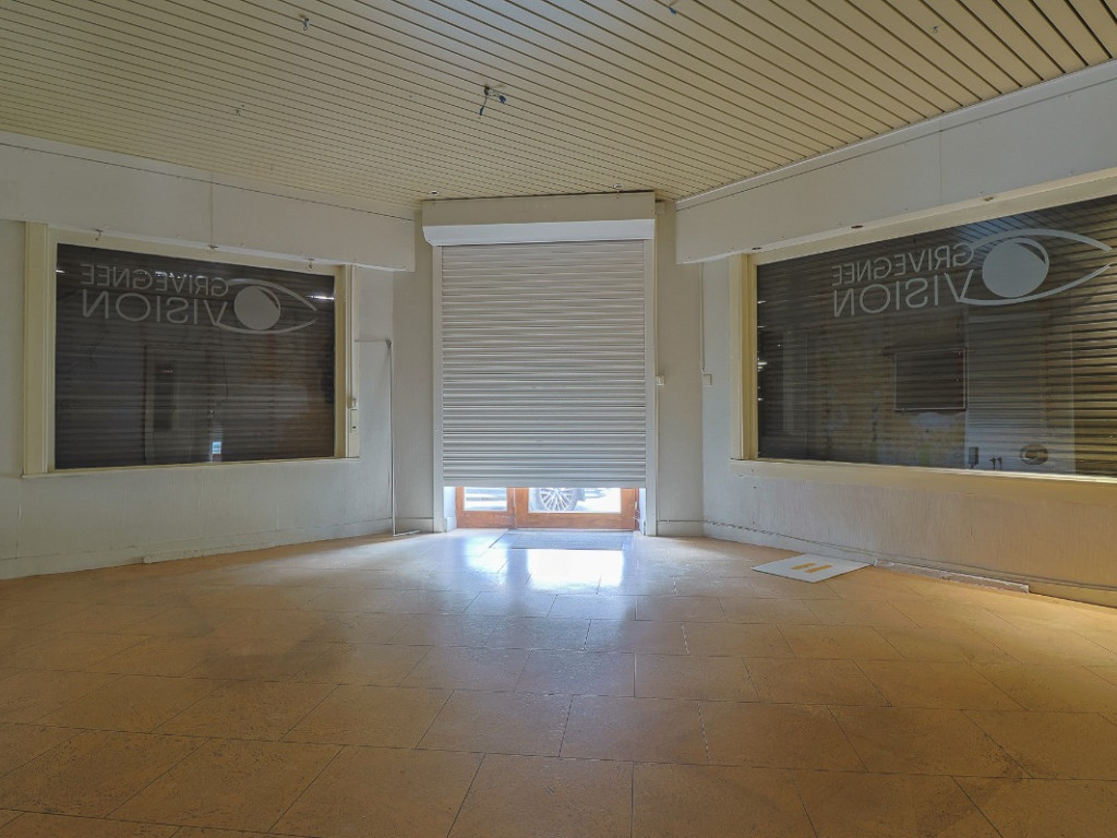 Rue Pierre Curie - 40 - - 4030