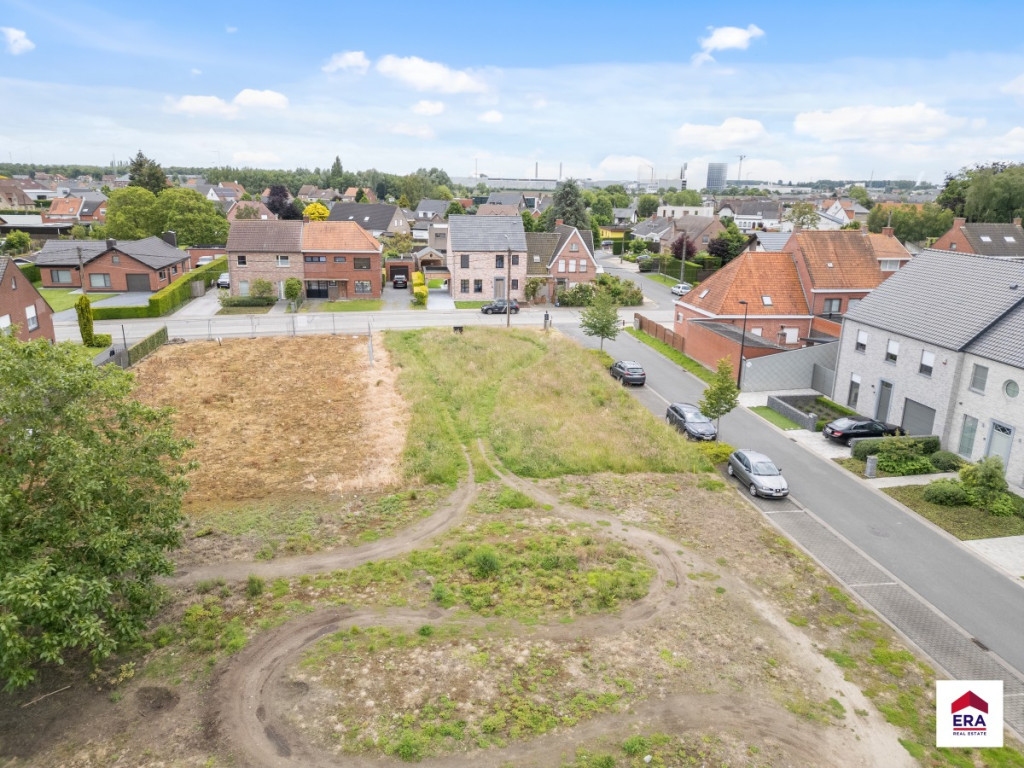 Veldstraat - 83 - - 8780
