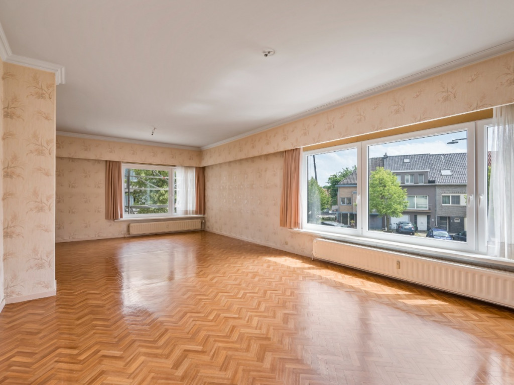 Clement D'hooghelaan - 40B - - 9140