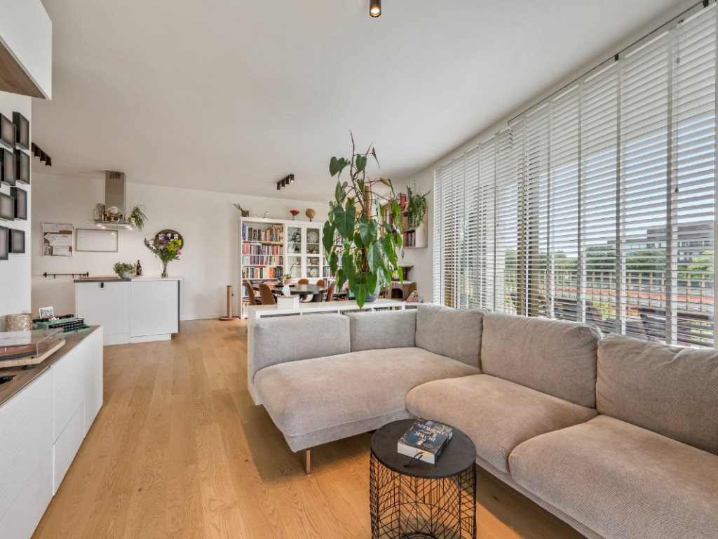 Amand De Lattinlaan - 10 - 111 - 2000