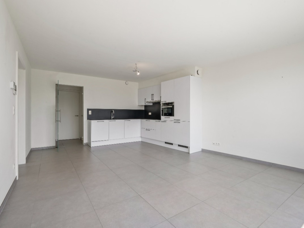 Kapelstraat - 144 - D - 9140