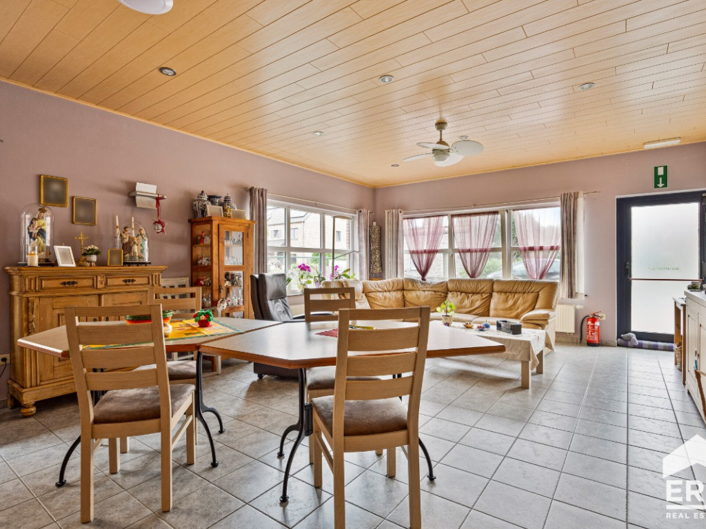Fabrieksstraat - 51 - - 3900