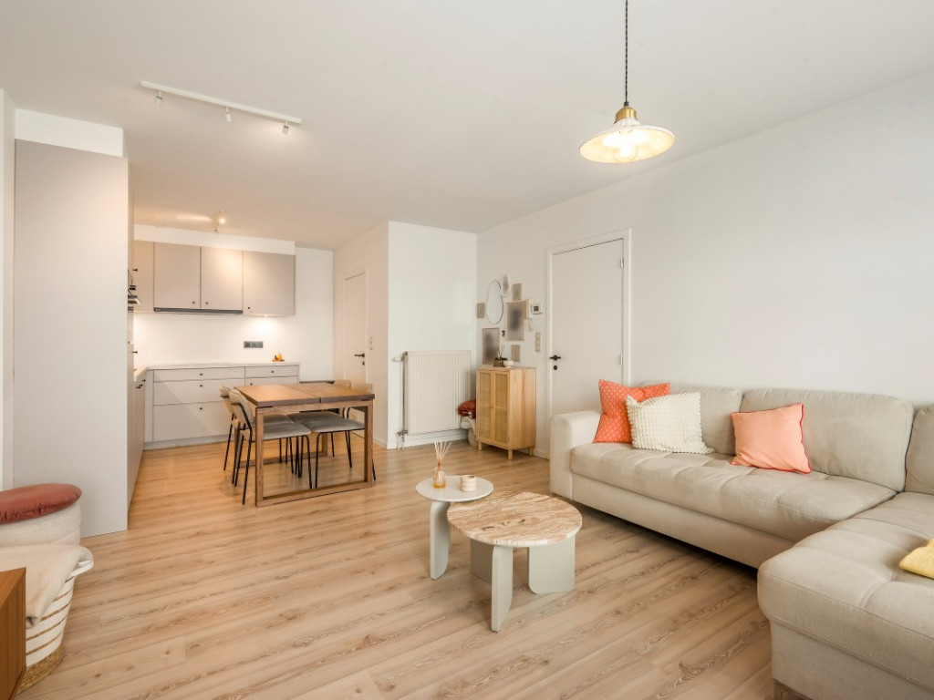 Emile Verhaerenstraat - 63 - - 2890