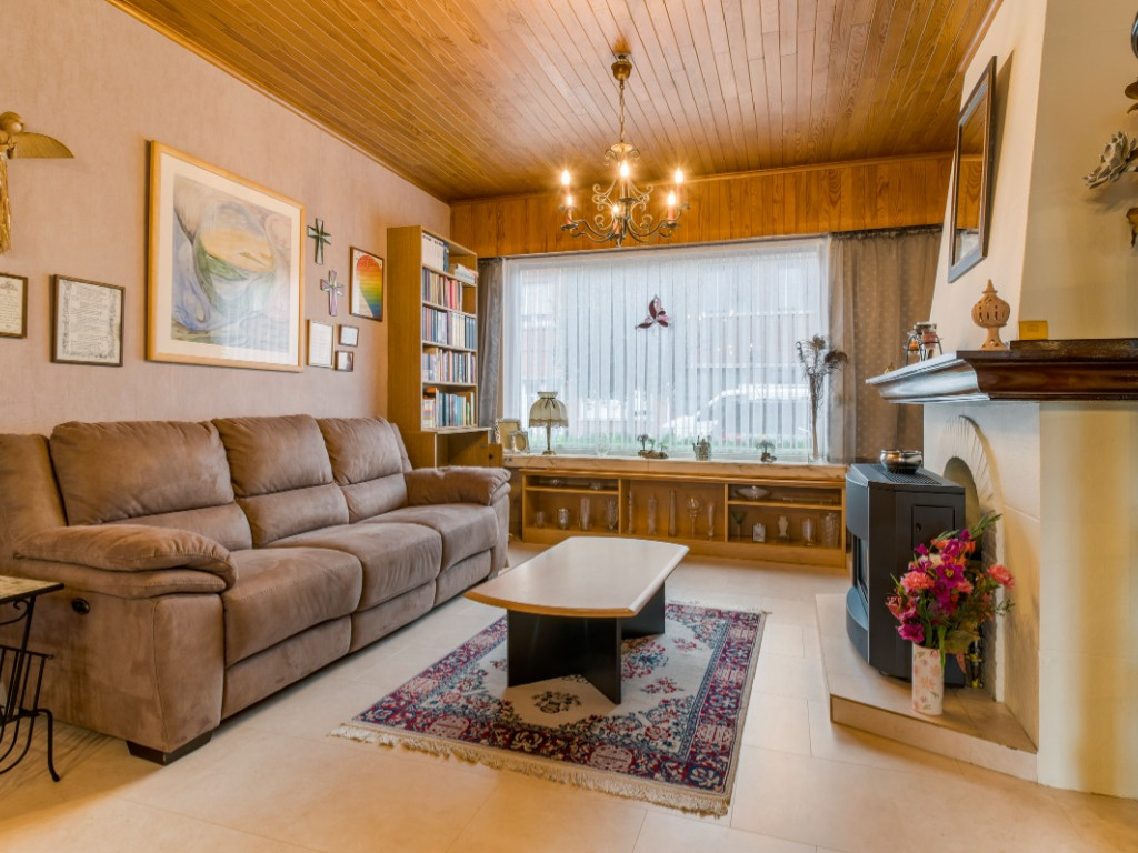 Koning Albertstraat - 61 - - 2070