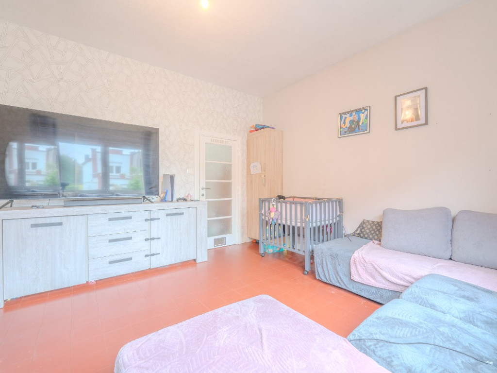 Rue du Canal - 63 - - 4100
