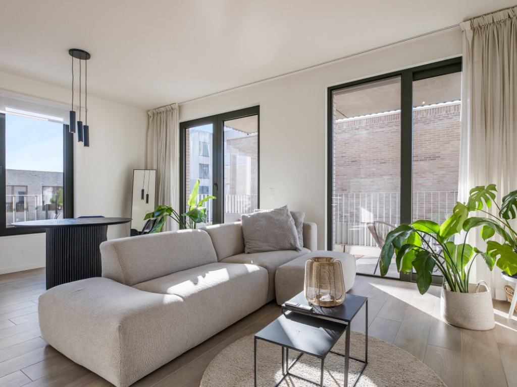 Maria Van Sinaplein - 1 - bus 103 - 2050