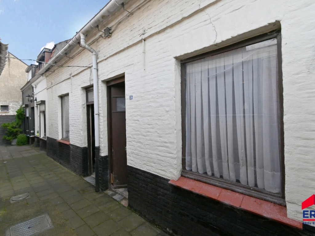 Oostveldstraat - 36 - - 9900