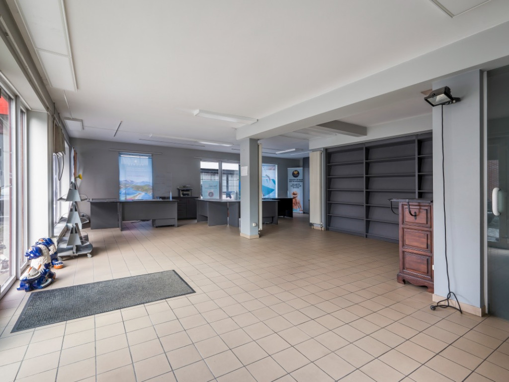 Scheldestraat - 2A - - 9140