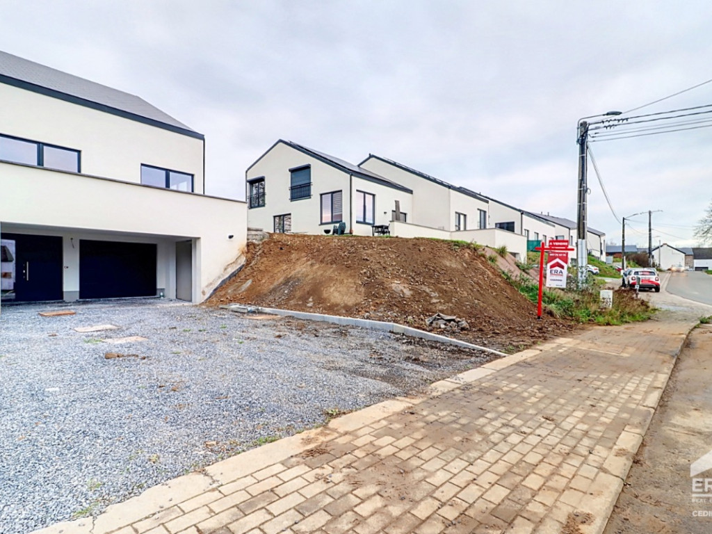 Rue Pichelin - 8K - LOT B - 5140