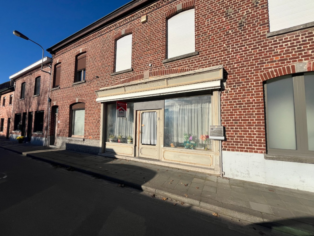 Kerkstraat - 19 - - 8940