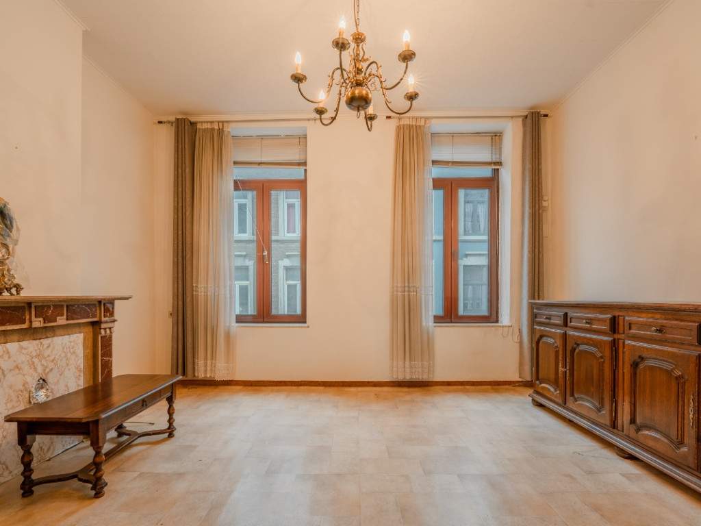 Rue Saint-Léonard - 240 - - 4000