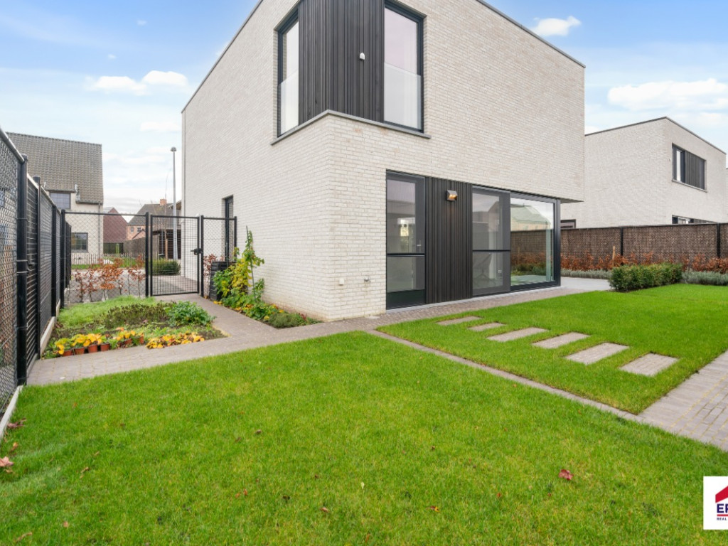Sint-Sebastiaanslaan - 1 - - 8720