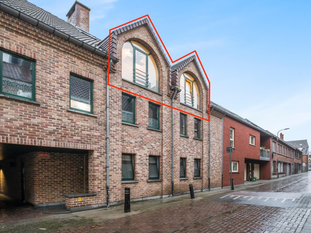 Zwaanstraat - 18 - 8 - 9240
