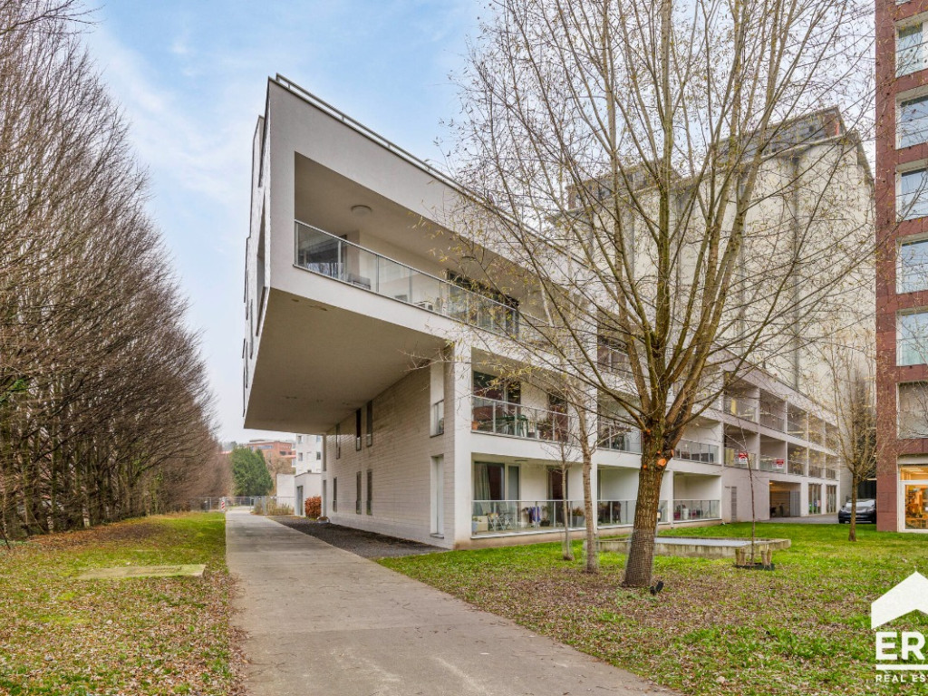 Stapelhuisplein - 3 - 0101 - 3000