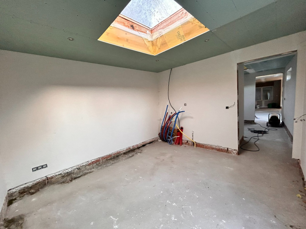 Rozenstraat - 31 - - 8560