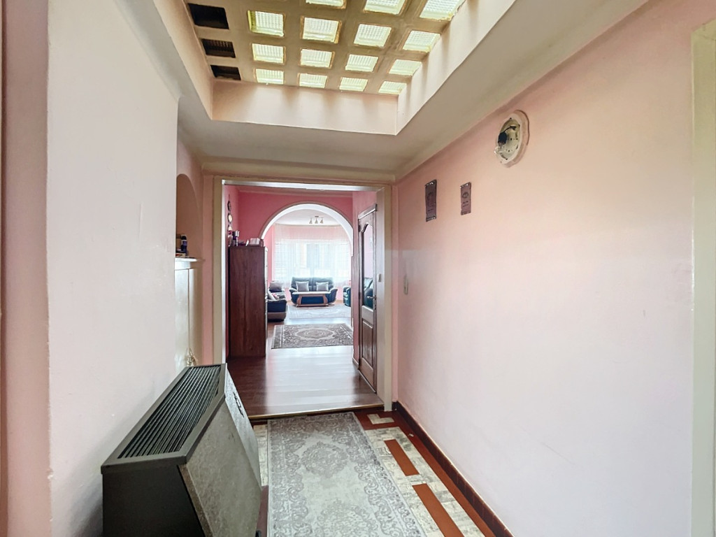 Rue Entre Deux Portes - 31 - - 4500