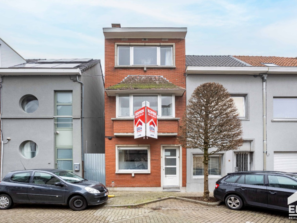 Louis Paul Boonstraat - 42 - - 9300