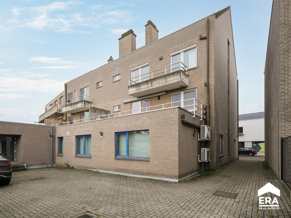 Heerstraat - 16 - bus 5 - 3910