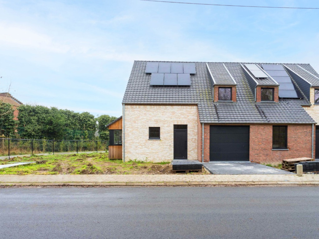 Vaartstraat - 2G - - 8552