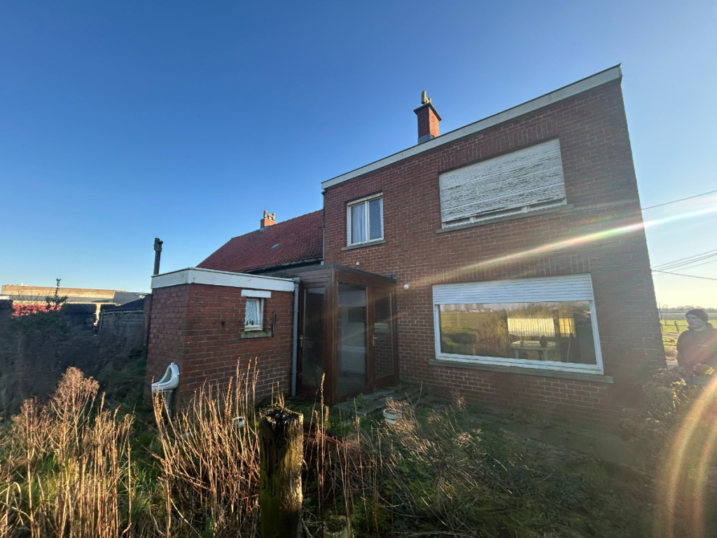 Slypsstraat - 6+8 - - 8880