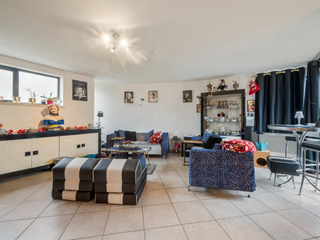 APPARTEMENT 2 - Hemelstraat - 36 - - 9200