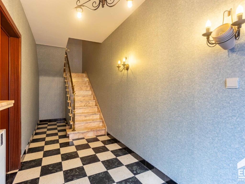Ledebaan - 168 - - 9300