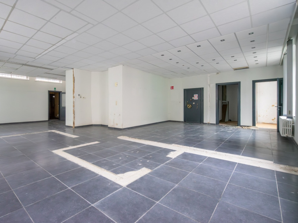 Rue Franklin Roosevelt - 17 - - 6840
