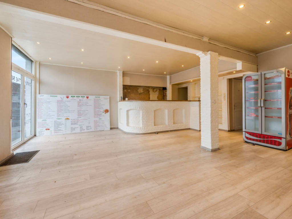 Stationsstraat - 128 - - 9250