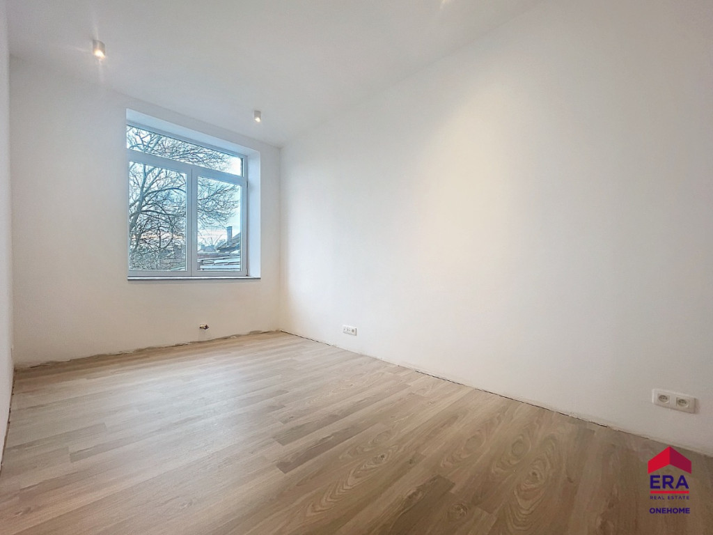 Rue Poissonrue - 5 - A0 - 4500