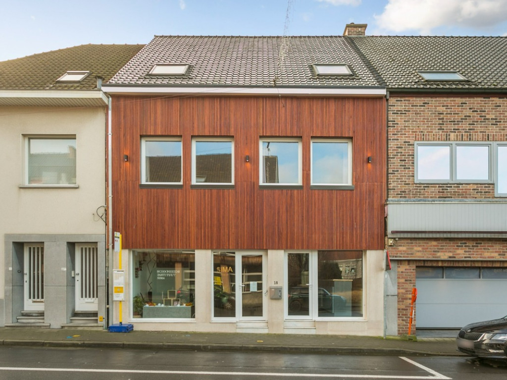Lauwbergstraat - 18 - - 8930