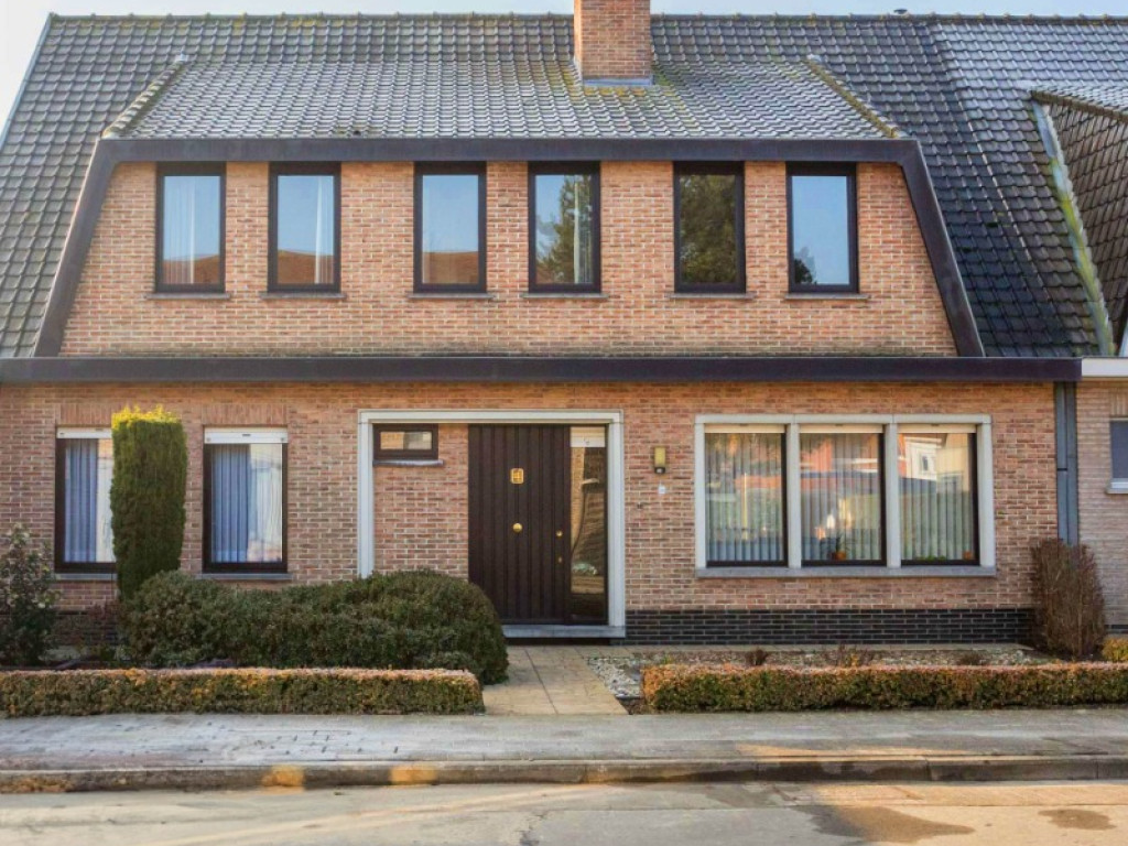 Leliestraat - 26 - - 8800
