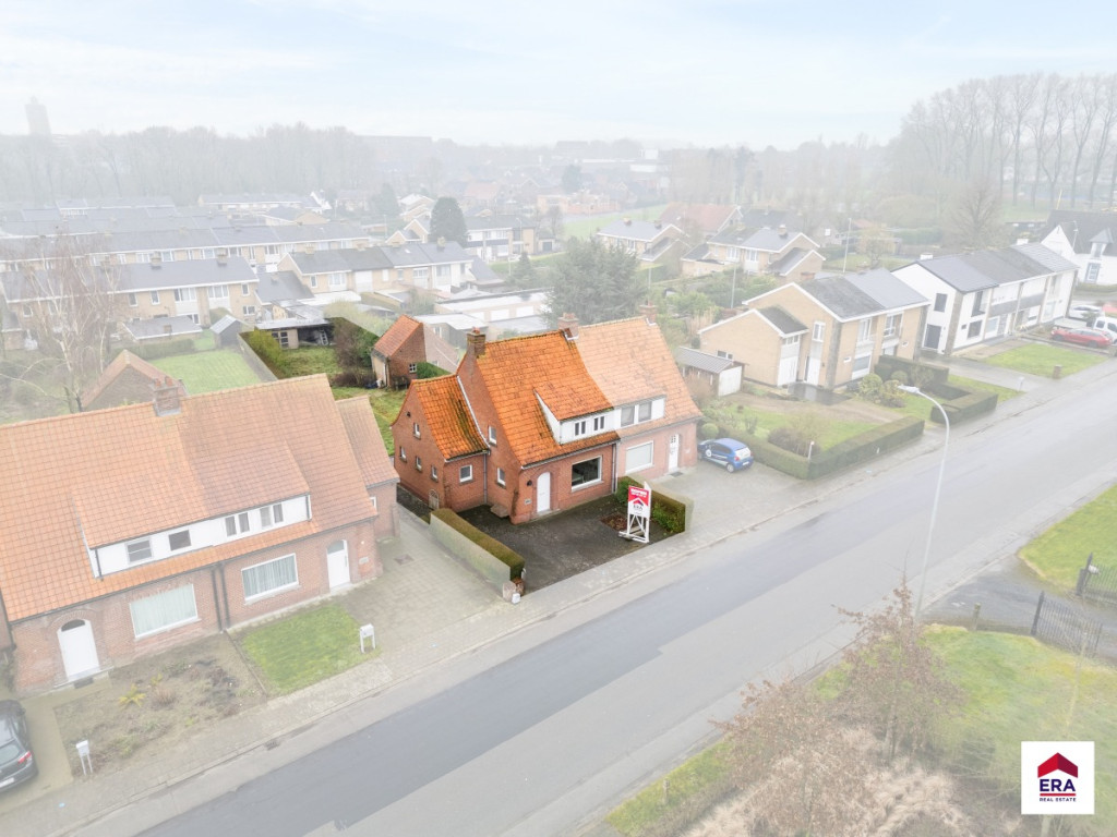 Hondstraat - 76 - - 8700